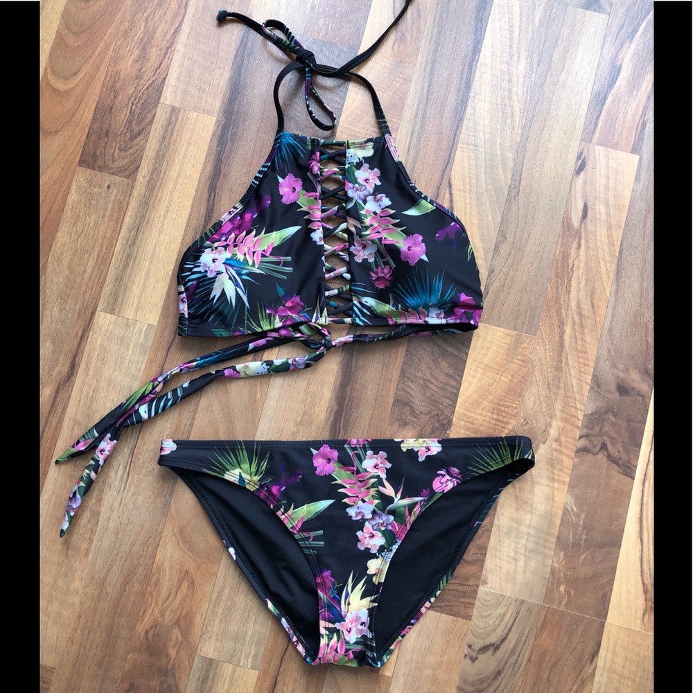 AEROPOTALE High Neck Bikini